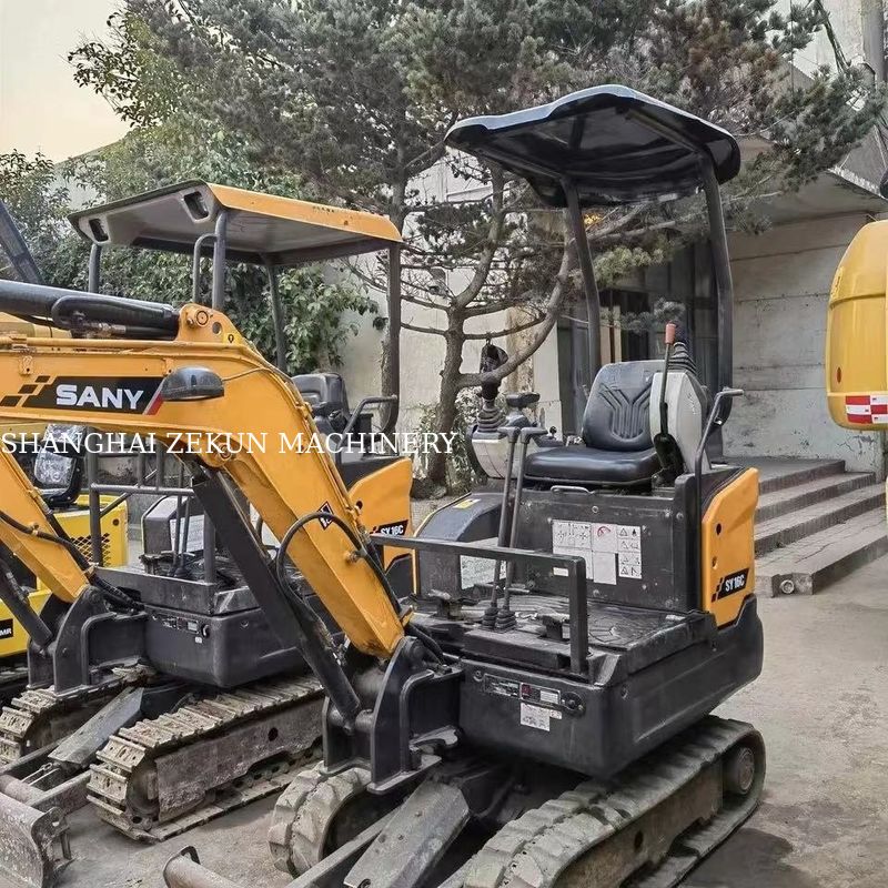 10.3KW Sany SY16C 1.6Ton Mini Ekskawator Z Gumową Oponą I Oryginalną Pompą Hydrauliczną