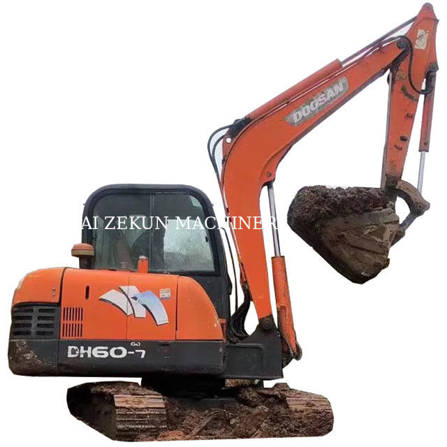 2010 EX60 Mini Ekskawator 38.1kw z oryginalnym zaworem hydraulicznym