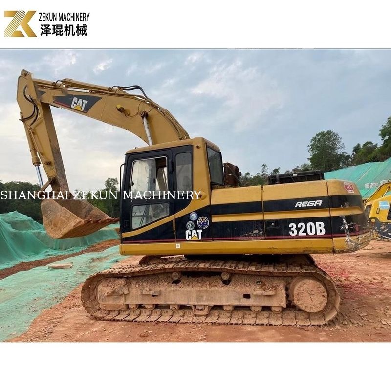 Używany CAT320 Crawler Excavator. 20.6T. Importowany z Japonii.