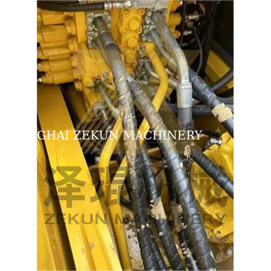 Komatsu PC240-7 Koparka o niskiej godzinie pracy 0-2000 i inne cylindry hydrauliczne