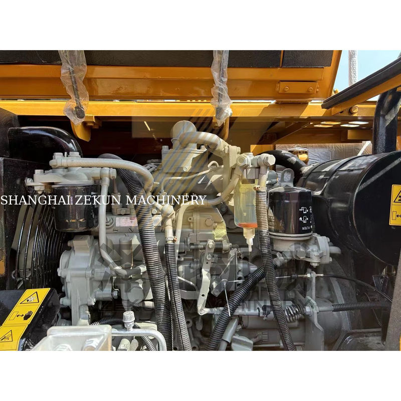 Używana koparka Sany 75 C Pro z oryginalnym cylindrem hydraulicznym i silnikiem ISUZU