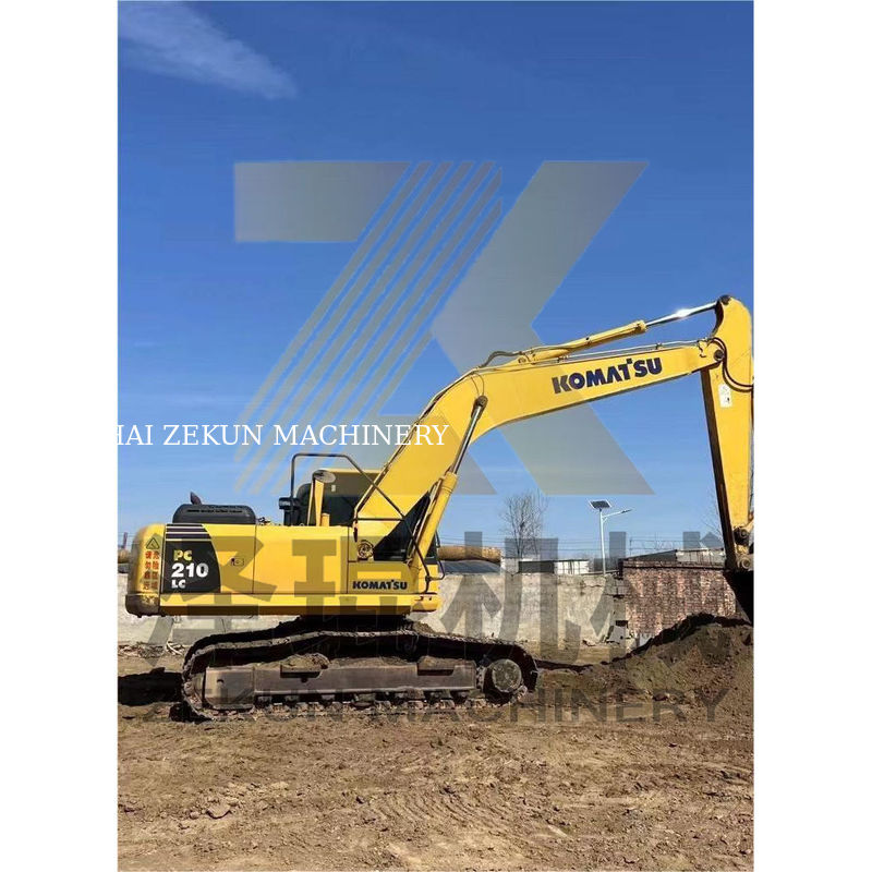 Komatsu PC210-8 PC210-8M0 Ekskawator o pojemności 21 ton w Szanghaju z 4001-6000 godzinami pracy