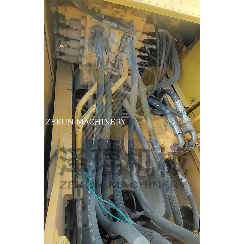 Komatsu PC200-7 PC200-8N1 Crawler Excavator Digger z silnikiem o mocy 110 kW w Szanghaju