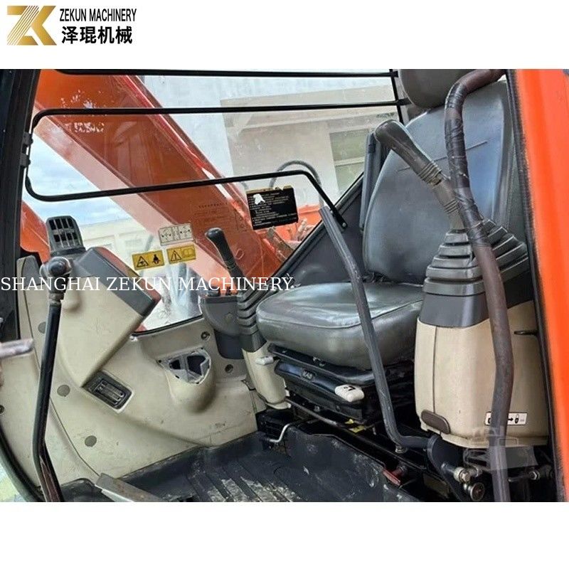 Stosowany grabarz Hitachi ZX70 z oryginalną pompą hydrauliczną i godzinami pracy 2001-4000