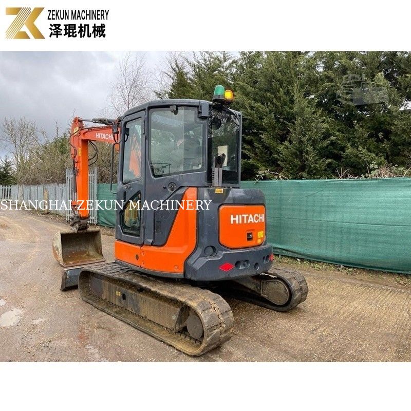Używany mini-grzebarz Hitachi ZX55U.