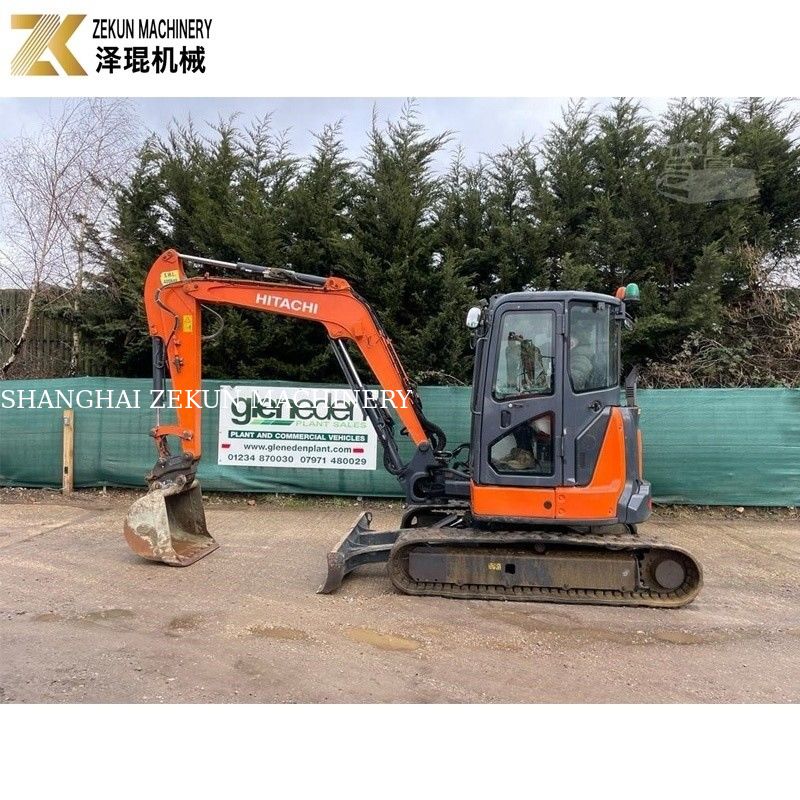 Używany mini-grzebarz Hitachi ZX55U.