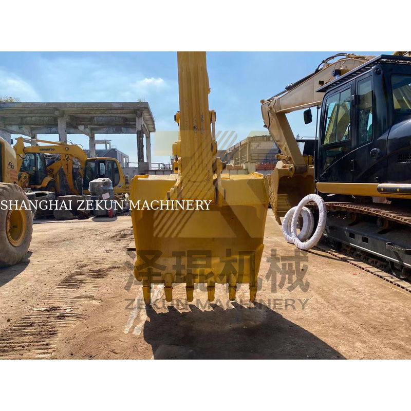 Wielka oferta na Komatsu PC220-22TON Koparka z 1170 godzin pracy Nie przegap