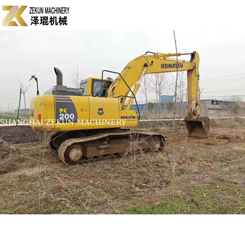 Stosowany Komatsu PC200-8MO Excavator 2001-4000 godzin średniej wielkości