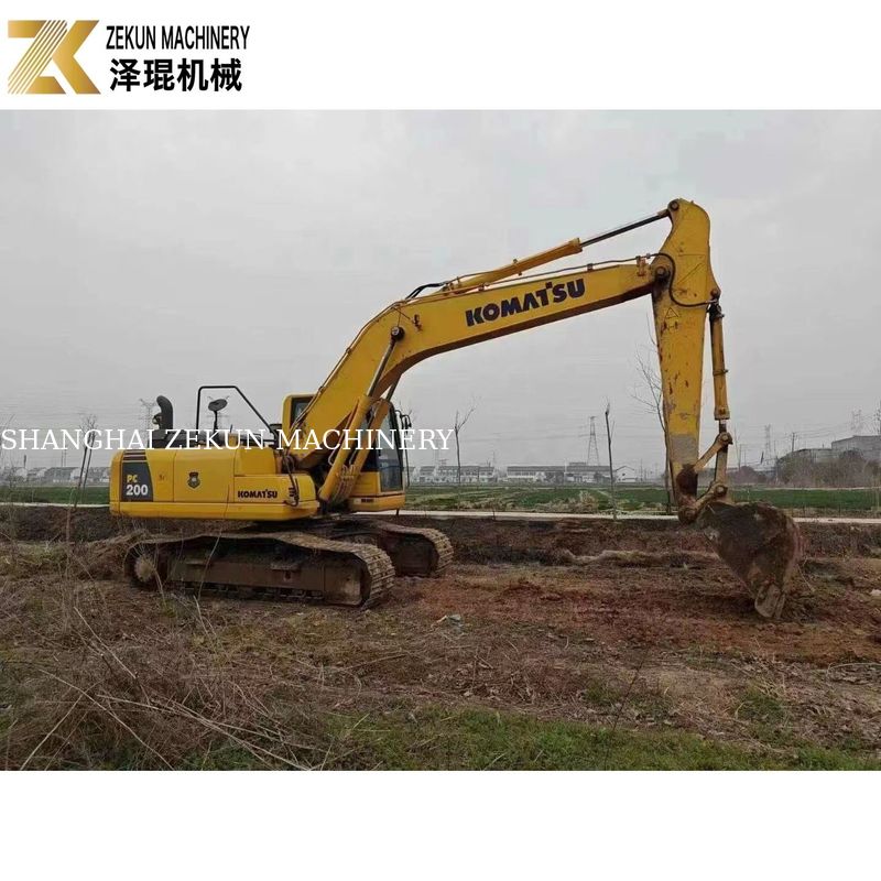 Stosowany Komatsu PC200-8MO Excavator 2001-4000 godzin średniej wielkości