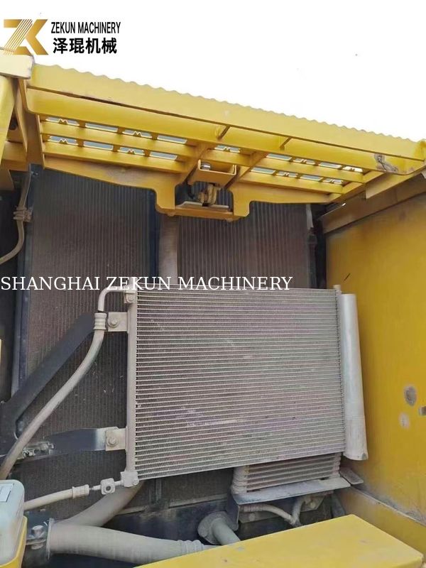 Stosowany Komatsu PC200-8MO Excavator 2001-4000 godzin średniej wielkości