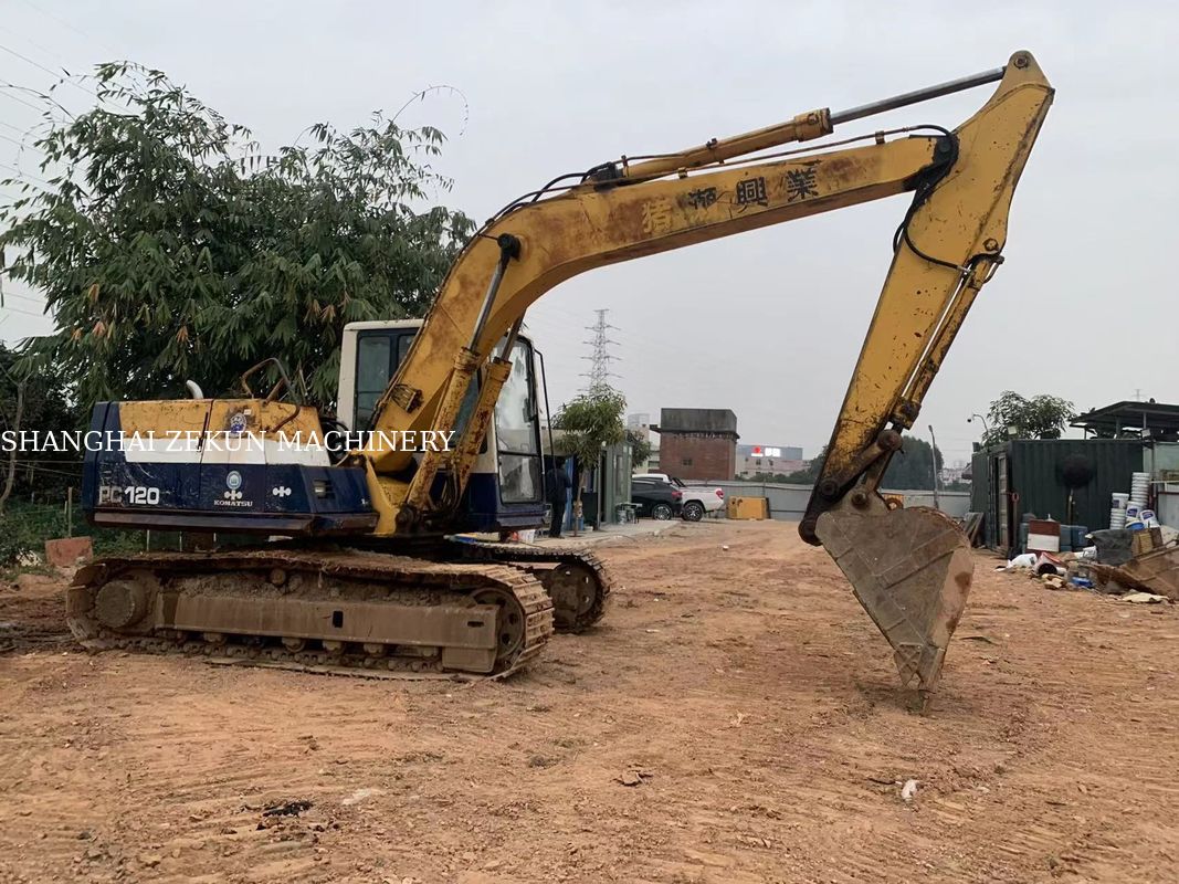 KOMATSU PC120-5 PC120 Koparka o mocy 64 kW i 2000 roku w Japonii w przystępnej cenie