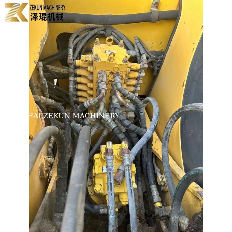 Wyposażone w ruchome koparki typu komatsu PC60-7