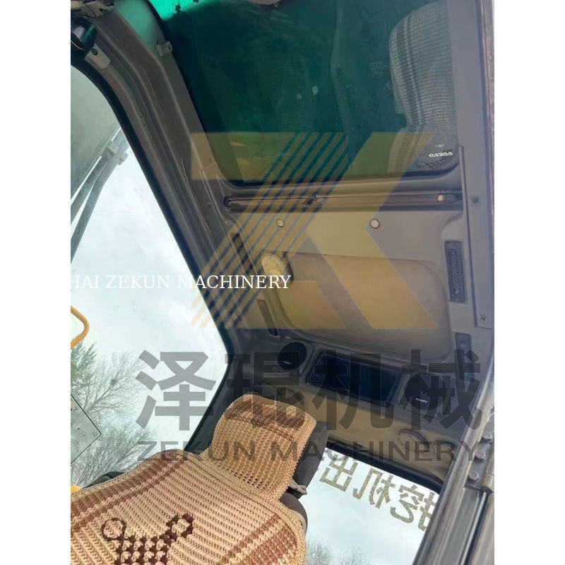Maszyny do przemieszczania ziemi używane Volvo EC140 Koparka z innymi zawór hydrauliczny