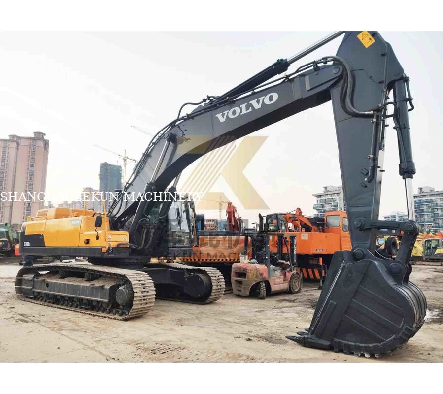 Wykorzystane koparki VOLVO EC480DL 270KW Moc i pojemność wiadra 1,77 3,8 m3