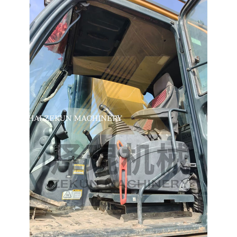 Hyundai R520 Ekskawator z pojemnością 3M3 i mocą 266KW na gorącym rynku