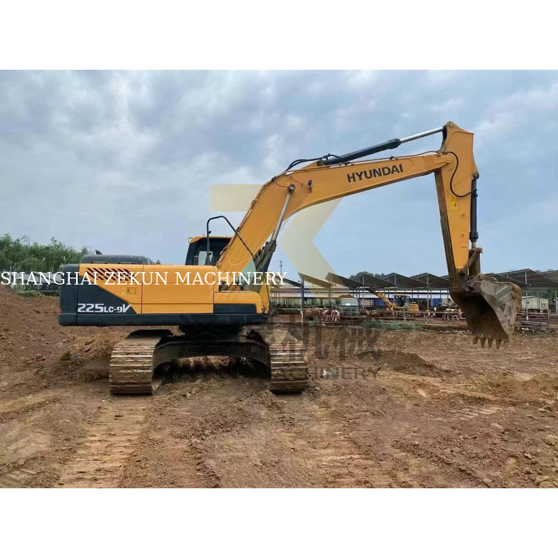 Używany HYUNDAI 225LC-9S Grabarz 112KW Moc oryginalny w Korei