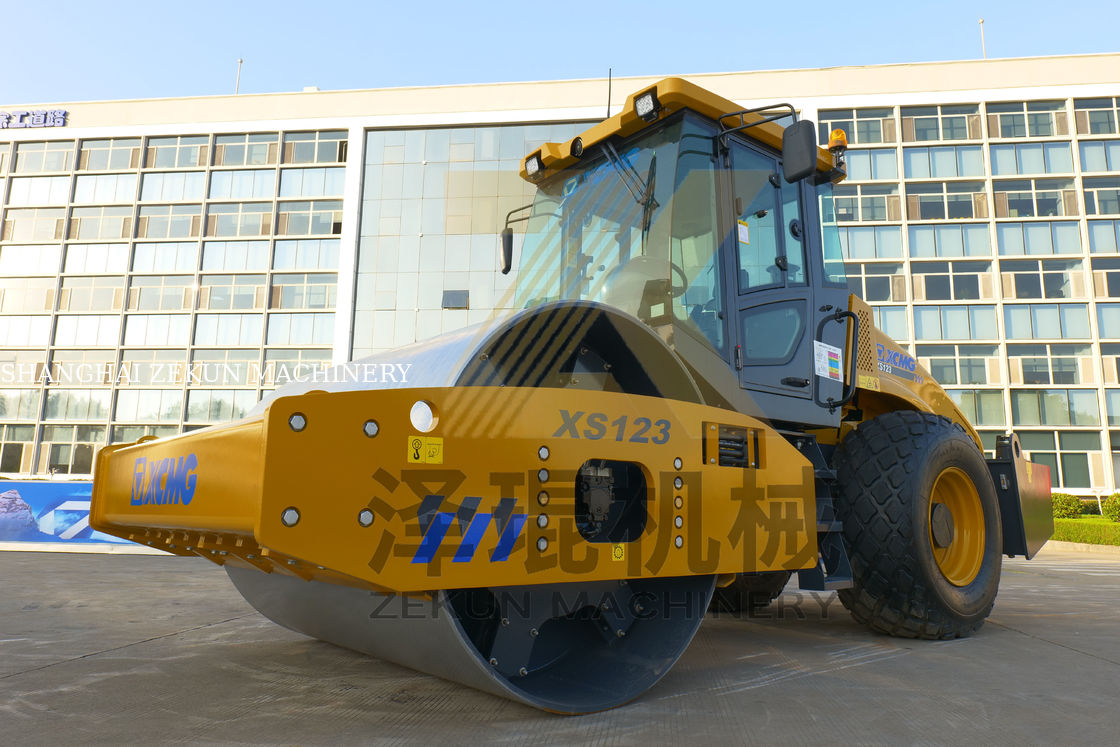 12ton XCMG XS123 Ciężkie rolki wibratoryczne China Stage III Road Construction Equipment