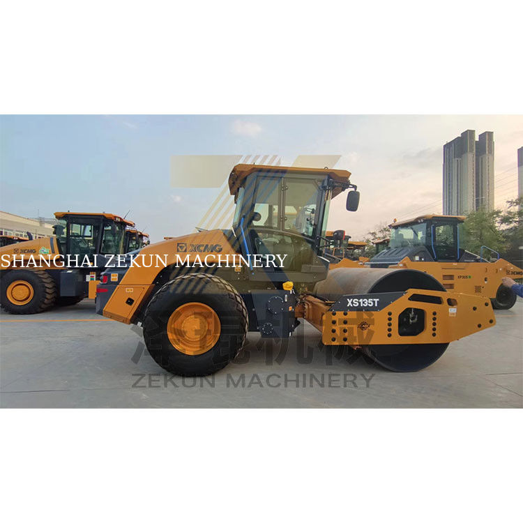 13tony XCMG XS135T Całkowity hydrauliczny bębnowy walcownik UE Etap V