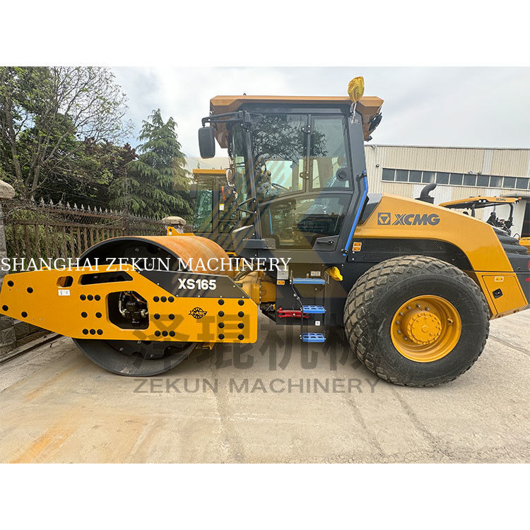16tony XCMG XS165 W pełni hydrauliczny pojedynczy bębnowy rolnik UE etapu V