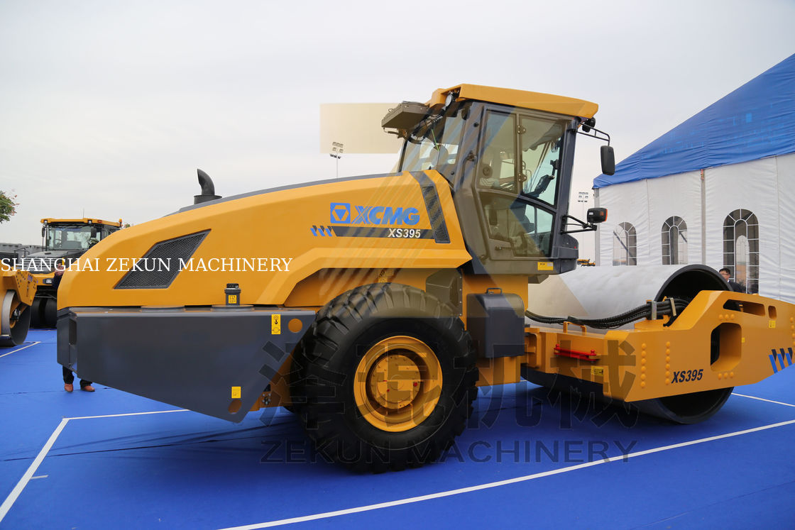 38T XCMG XS395 Rolnik hydrauliczny.