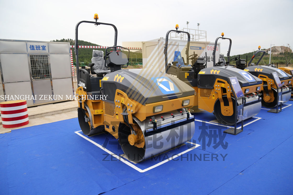 3tonowa maszyna drogowa XCMG XMR303 China Stage IV Vibratory Roller