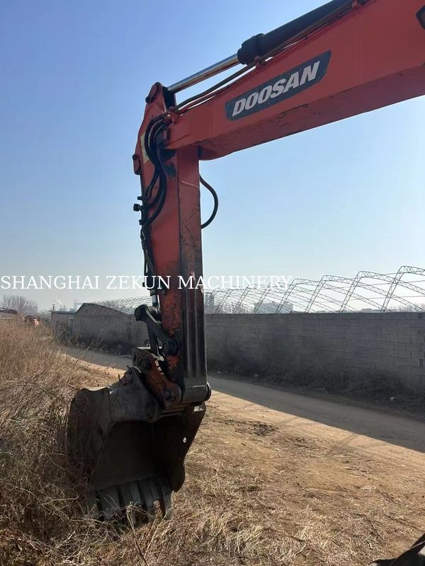 Doosan DX150W-9C Ekskawator 15-tonowy Rodzaj koła Do sprzedaży