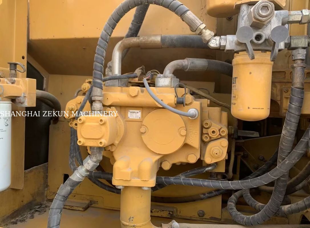 Uniwersalna koparka 2020 Cat 323D2 23 tony 4877 godzin dla różnych zastosowań