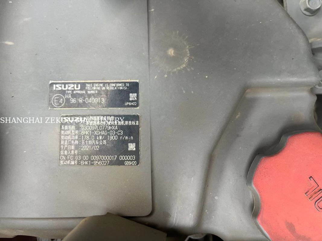 2022 Hitachi ZX330-5A Grabarz z 2968 godzinami Ciśnienie hydrauliczne 34,3 MPa Długość wybuchu 6,5 M
