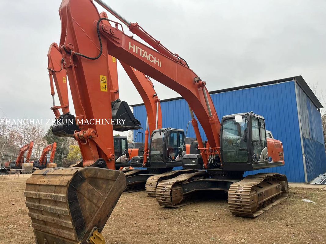 2022 Hitachi ZX330-5A Grabarz z 2968 godzinami Ciśnienie hydrauliczne 34,3 MPa Długość wybuchu 6,5 M