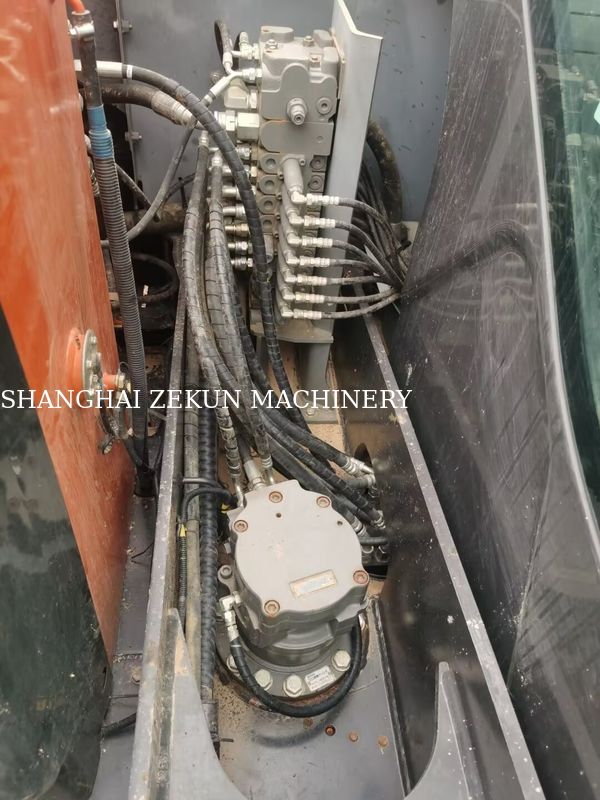 Koparka Hitachi ZX60C-6A 2023, 2785 mtg, Waga eksploatacyjna 5, Spełnia normę emisji spalin Tier 3 / Stage III