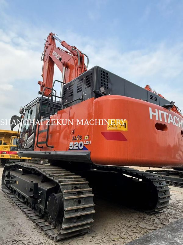 2024 Hitachi ZX520LCH Ekskawator Maksymalny zasięg na poziomie 12 Wydzielność 15,68 L dla następnego projektu