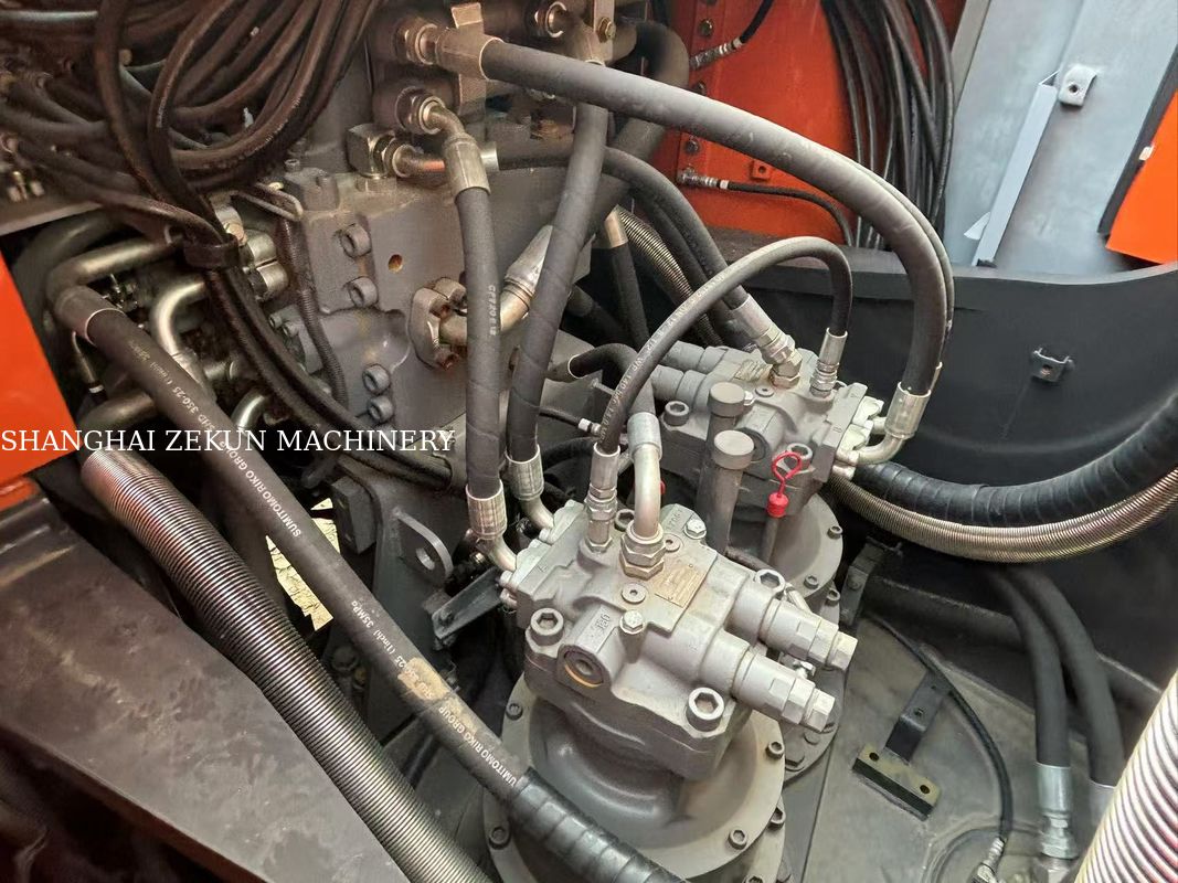 2024 Hitachi ZX520LCH Ekskawator Maksymalny zasięg na poziomie 12 Wydzielność 15,68 L dla następnego projektu