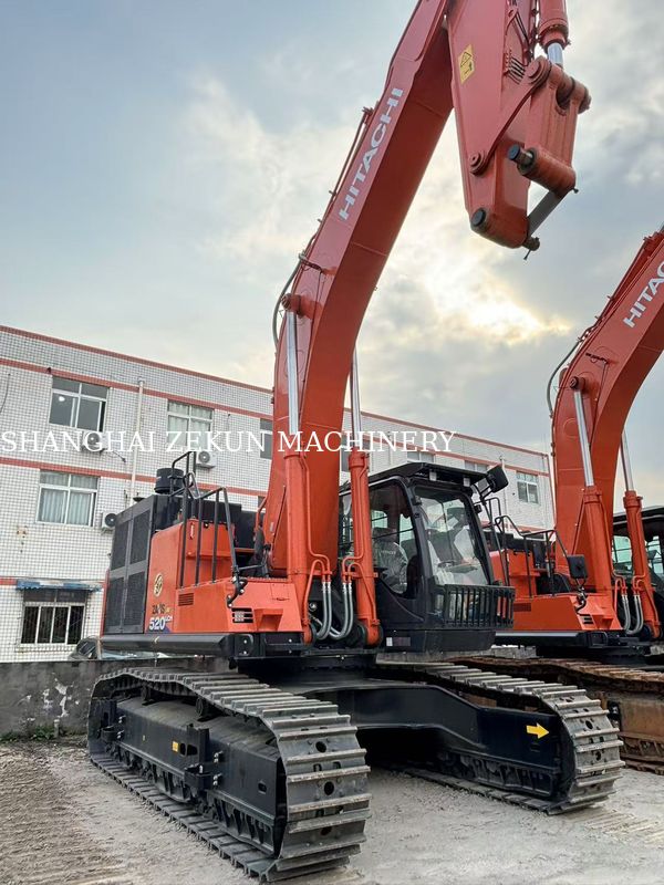 2024 Hitachi ZX520LCH Ekskawator Maksymalny zasięg na poziomie 12 Wydzielność 15,68 L dla następnego projektu