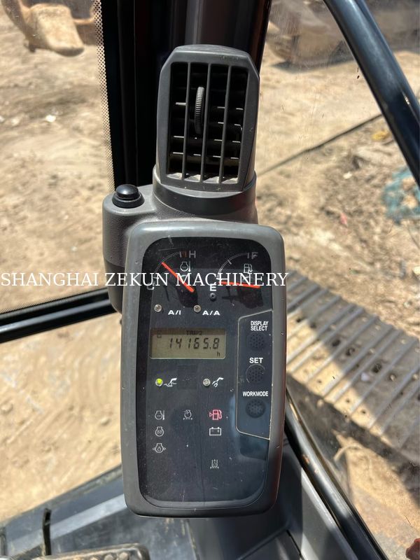 Koparka Hitachi ZX120-6 14165 motogodzin dla potrzeb biznesowych Pojemność zbiornika paliwa 240 L Ciśnienie hydrauliczne 34.3 MPa