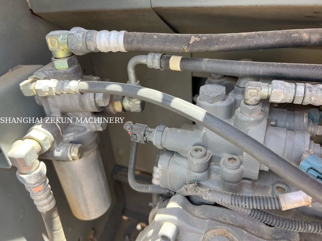 Koparka Hitachi ZX120-6 14165 motogodzin dla potrzeb biznesowych Pojemność zbiornika paliwa 240 L Ciśnienie hydrauliczne 34.3 MPa