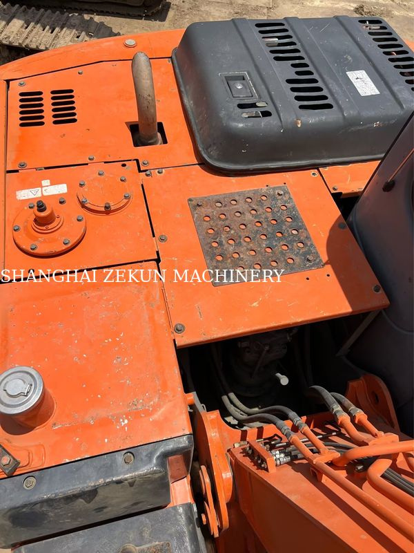 Koparka Hitachi ZX120-6 14165 motogodzin dla potrzeb biznesowych Pojemność zbiornika paliwa 240 L Ciśnienie hydrauliczne 34.3 MPa