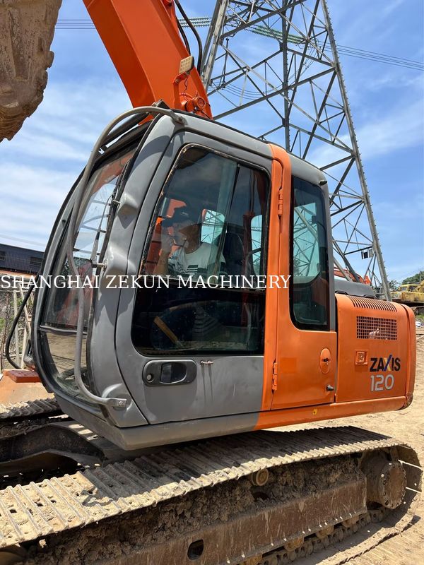 Koparka Hitachi ZX120-6 14165 motogodzin dla potrzeb biznesowych Pojemność zbiornika paliwa 240 L Ciśnienie hydrauliczne 34.3 MPa