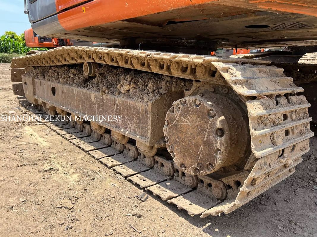 Koparka Hitachi ZX120-6 14165 motogodzin dla potrzeb biznesowych Pojemność zbiornika paliwa 240 L Ciśnienie hydrauliczne 34.3 MPa