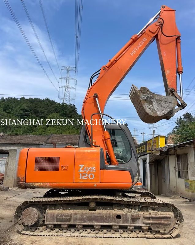 Koparka Hitachi ZX120-6 używana z ramieniem o długości 2,5 m i maksymalną wysokością wysypu 210 mm, 11158 motogodzin