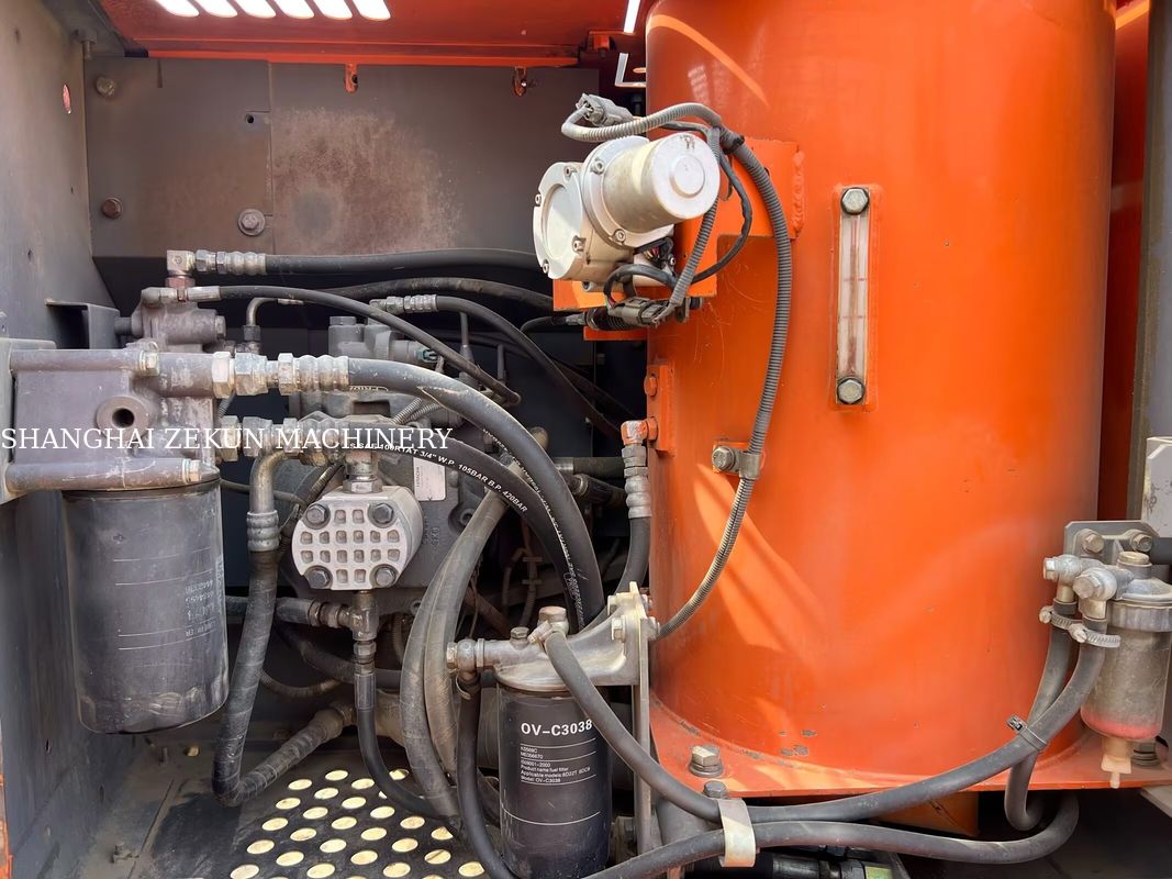 Używany Ekskawator Hitachi ZX130-6 z prędkością 11053h 4.6m Długość wiatru 34.3 MPa Ciśnienie hydrauliczne