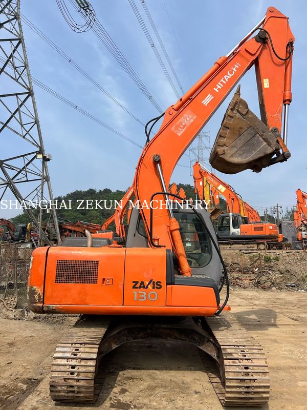Używany Ekskawator Hitachi ZX130-6 z prędkością 11053h 4.6m Długość wiatru 34.3 MPa Ciśnienie hydrauliczne