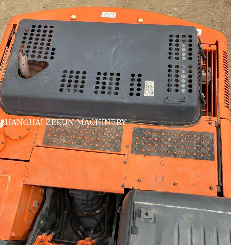 Używany Ekskawator Hitachi ZX200-3G Z 11050hrs Długość ramienia 2,94 M Długość wyciągu 5,7 M