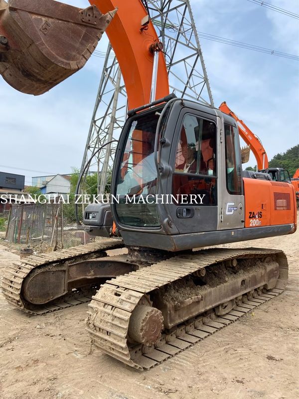 Używany Ekskawator Hitachi ZX200-3G Z 11050hrs Długość ramienia 2,94 M Długość wyciągu 5,7 M