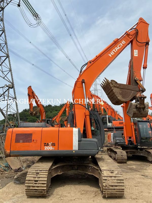 Używany Ekskawator Hitachi ZX200-3G Z 11050hrs Długość ramienia 2,94 M Długość wyciągu 5,7 M
