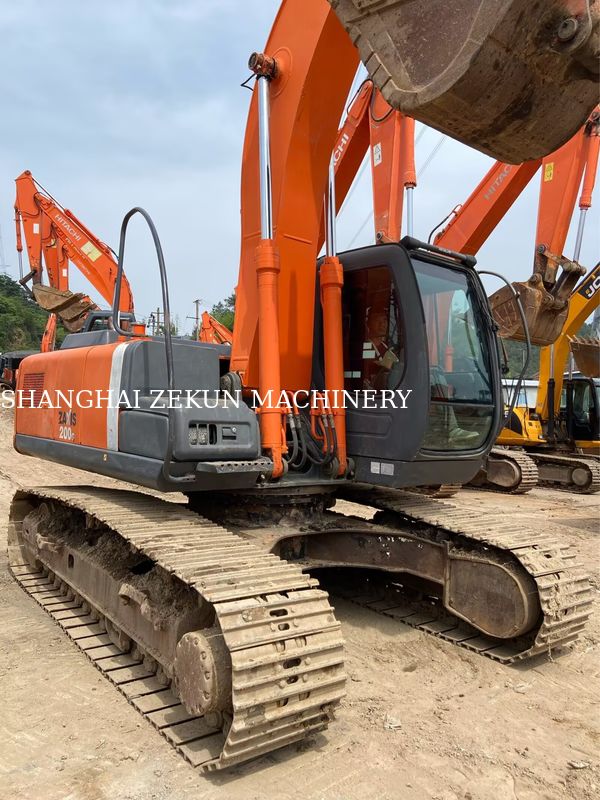 Używany Ekskawator Hitachi ZX200-3G Z 11050hrs Długość ramienia 2,94 M Długość wyciągu 5,7 M