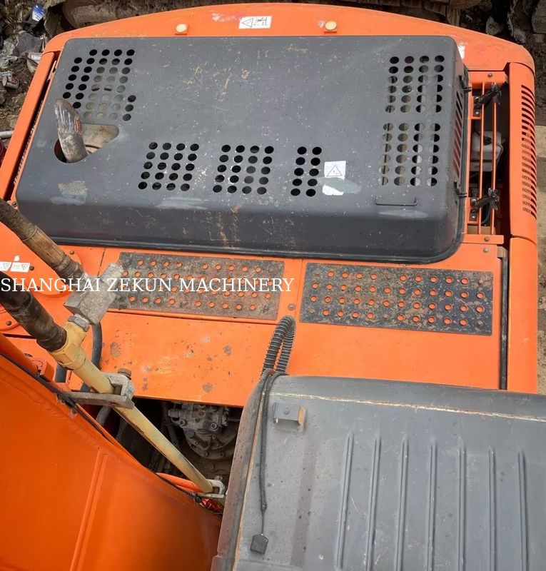 Koparka Hitachi ZX200-3G 10658h Długość ramienia 2,94 m Maksymalna wysokość kopania 620 mm