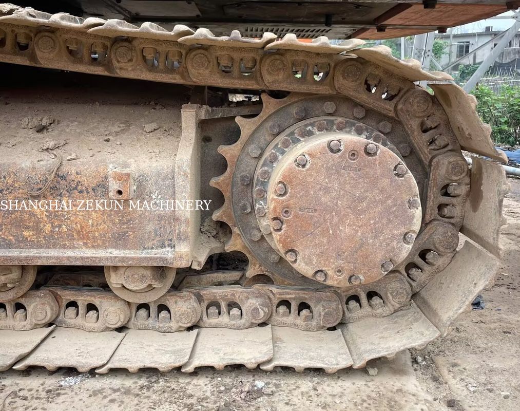 Koparka Hitachi ZX200-3G 10658h Długość ramienia 2,94 m Maksymalna wysokość kopania 620 mm